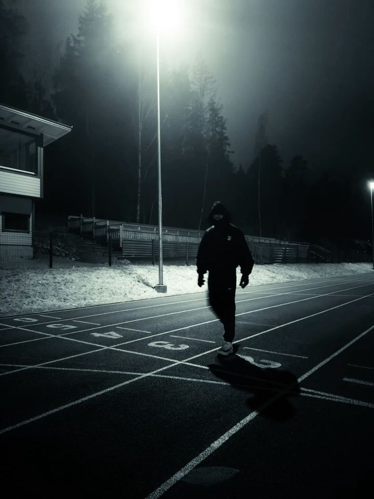 Scheenbeenpijn bij Hardlopers: Oorzaak, Herstel en Wat Je Er Echt Aan Kunt Doen